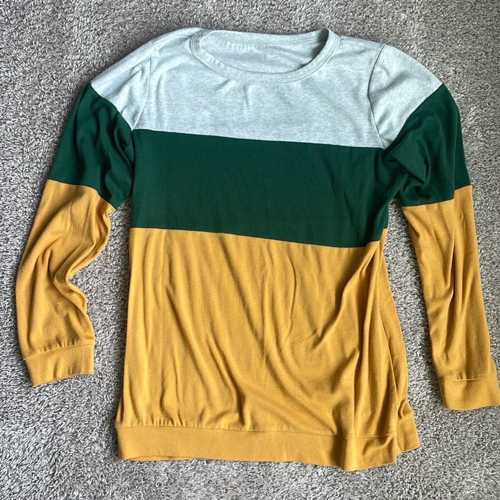 Women’s Color Block Top